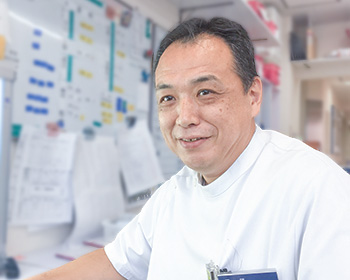 清水泰夫院長